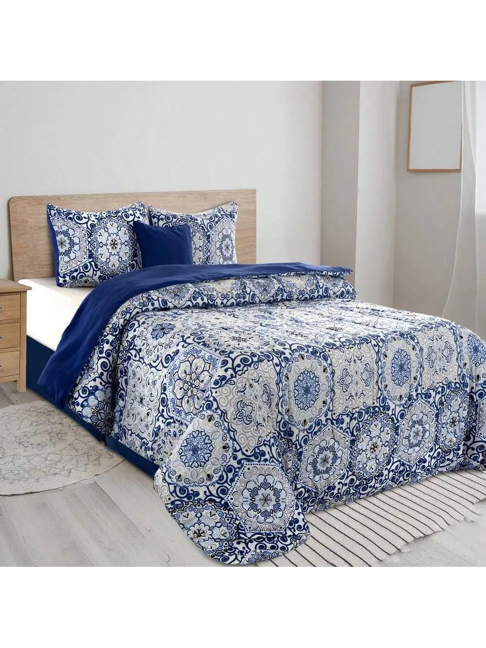 LUX Décor Reversible 5pc Comforter Set, Printed Bedding Set, Microfiber Bed in a Bag, Includes 1 Comforter, 2 Pillow Shams
